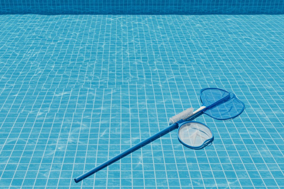 5 Simple Tips to Keep Your Pool Crystal Clear This Summer